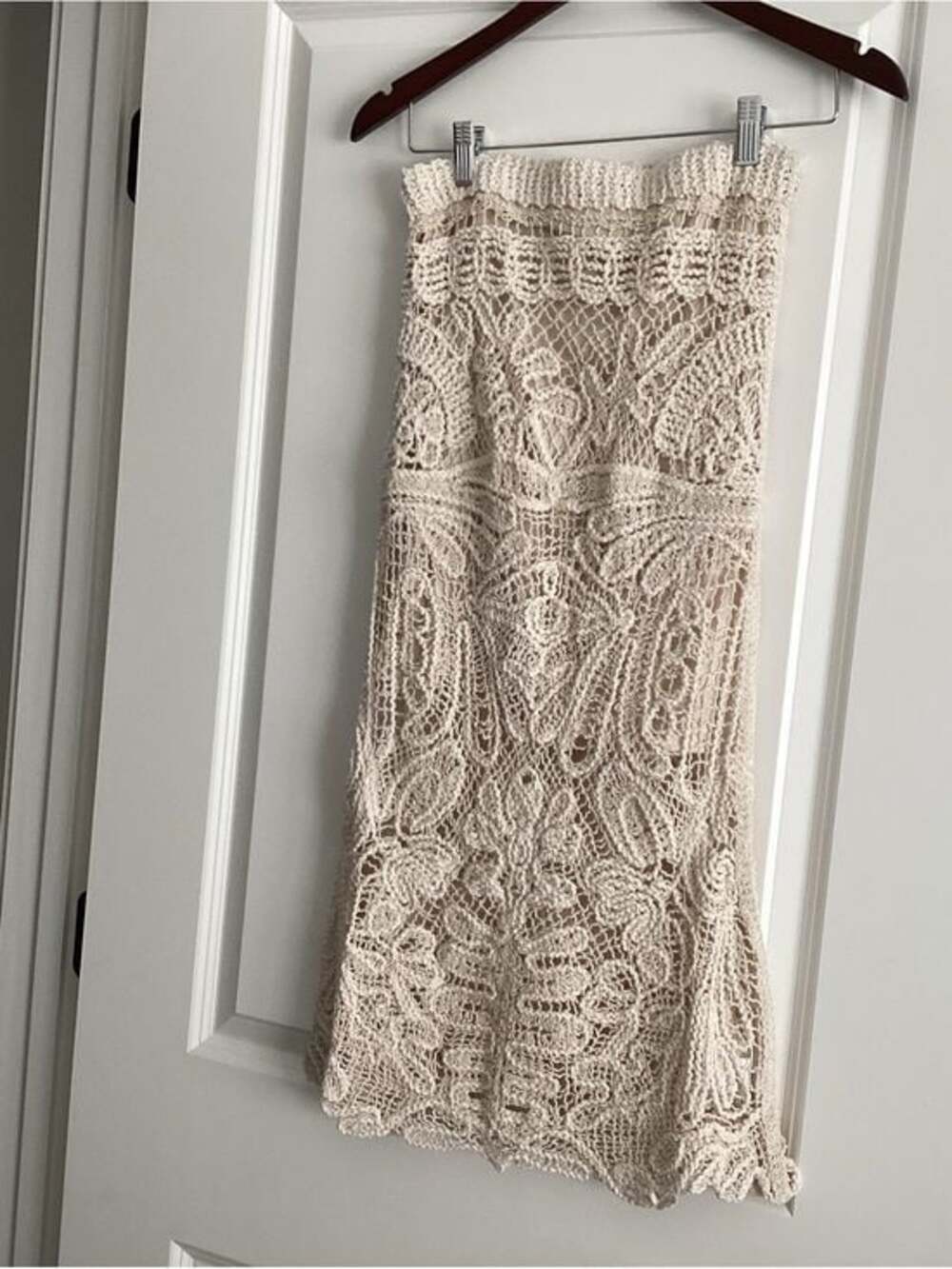 Urban Daizy Cream Crochet Maxi Skirt - NWT - Size S/M